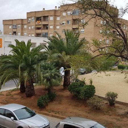 Habitacion Privada Cerca De Valencia En Vivienda Compartida Paterna Kültér fotó