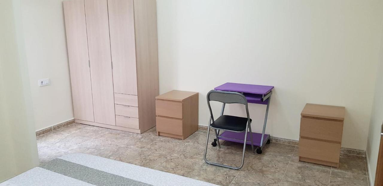 Habitacion Privada Cerca De Valencia En Vivienda Compartida Paterna Kültér fotó
