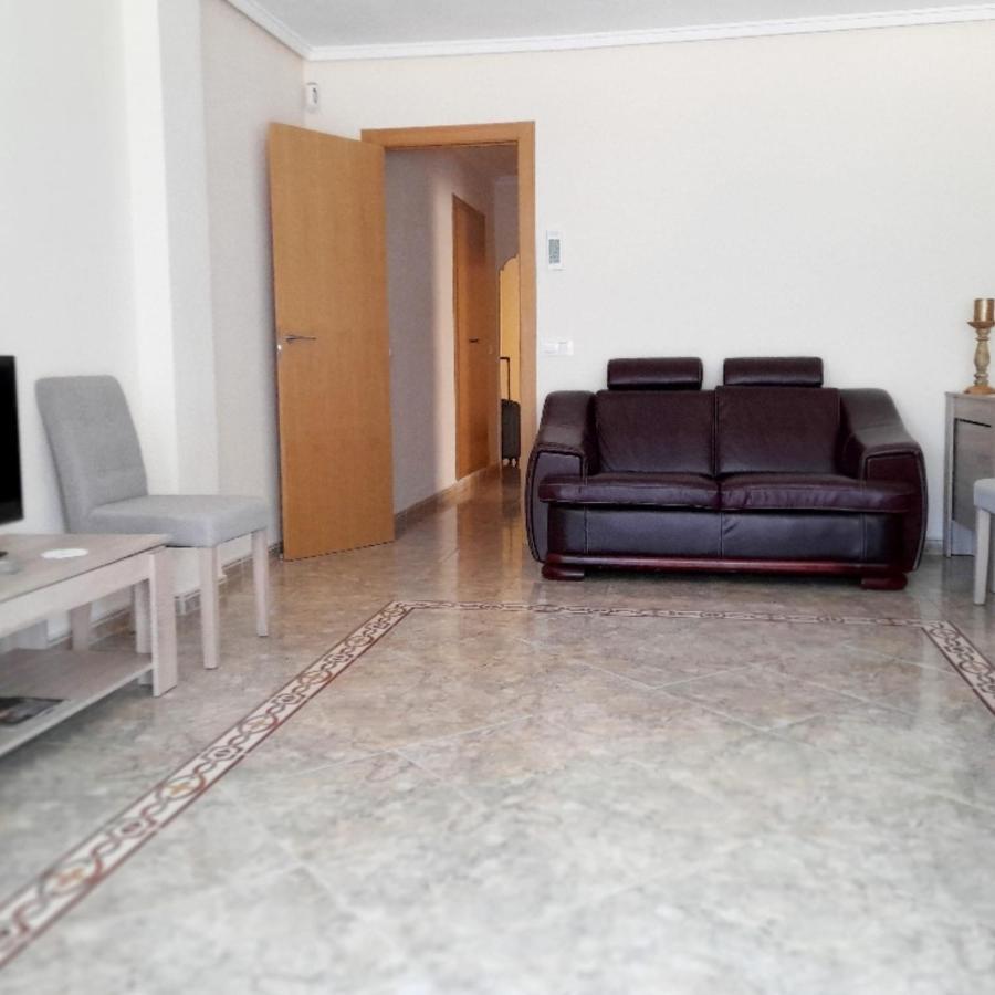 Habitacion Privada Cerca De Valencia En Vivienda Compartida Paterna Kültér fotó
