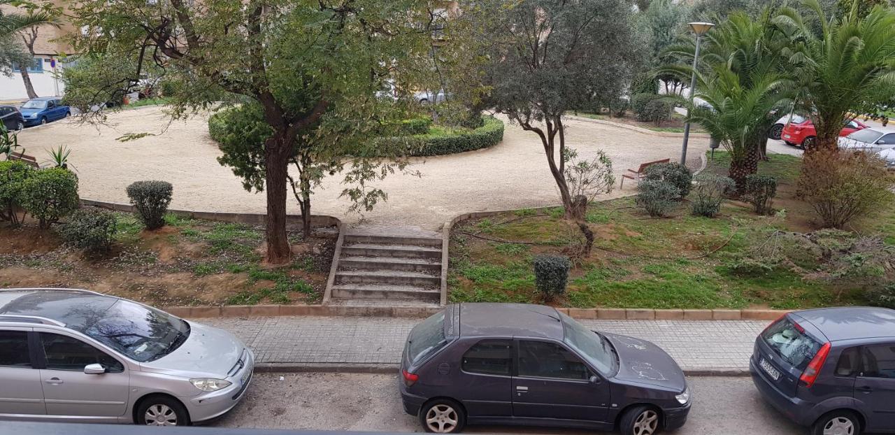 Habitacion Privada Cerca De Valencia En Vivienda Compartida Paterna Kültér fotó